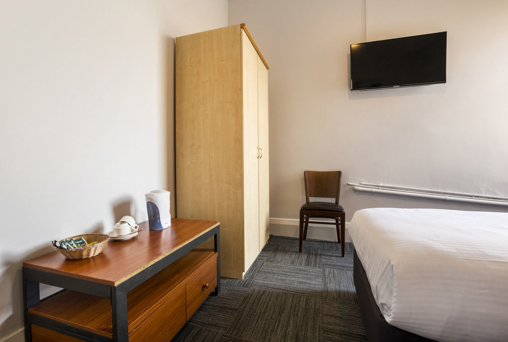 Melton Hotel Auburn ซิดนีย์ ภายนอก รูปภาพ