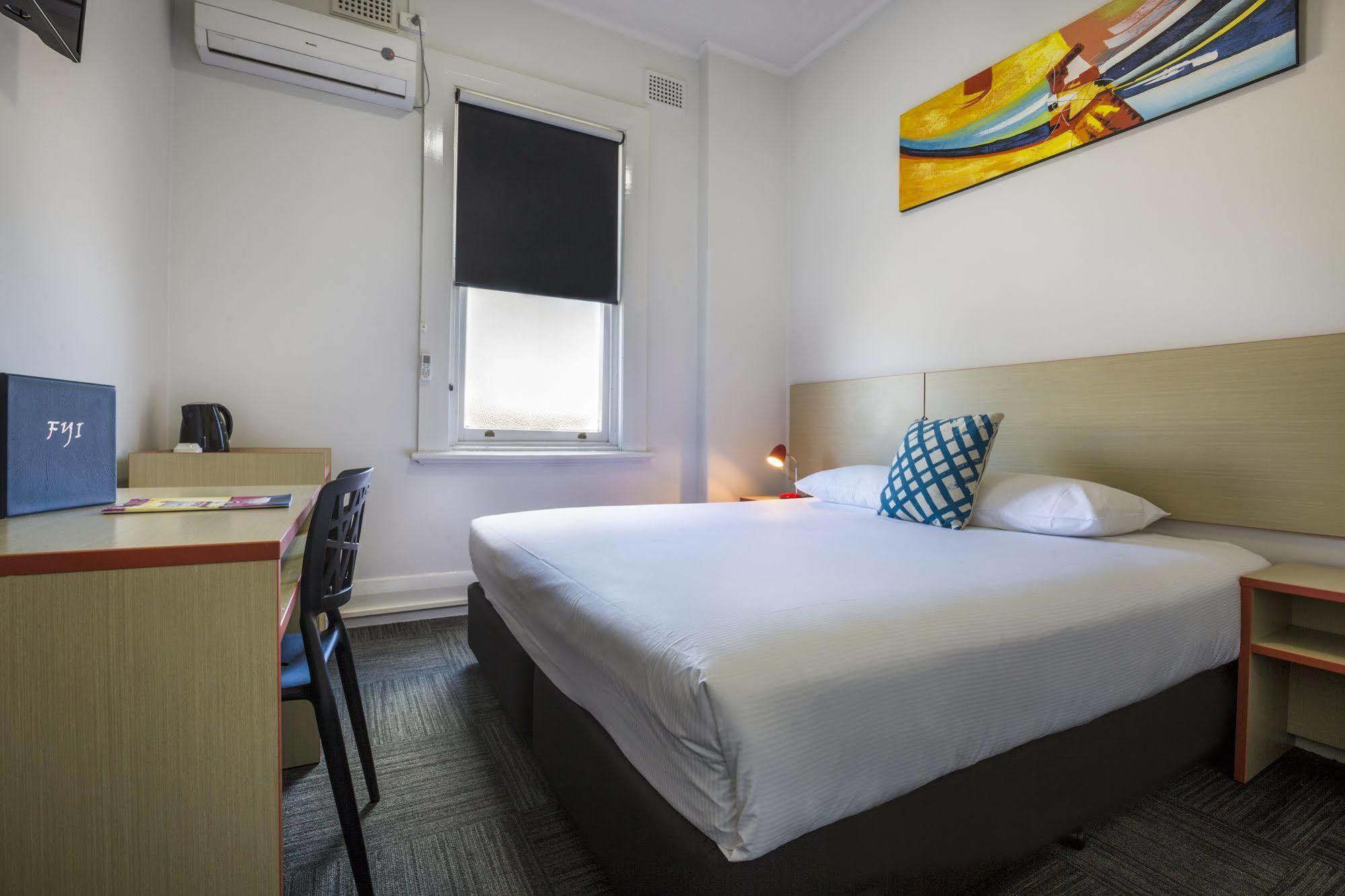 Melton Hotel Auburn ซิดนีย์ ภายนอก รูปภาพ