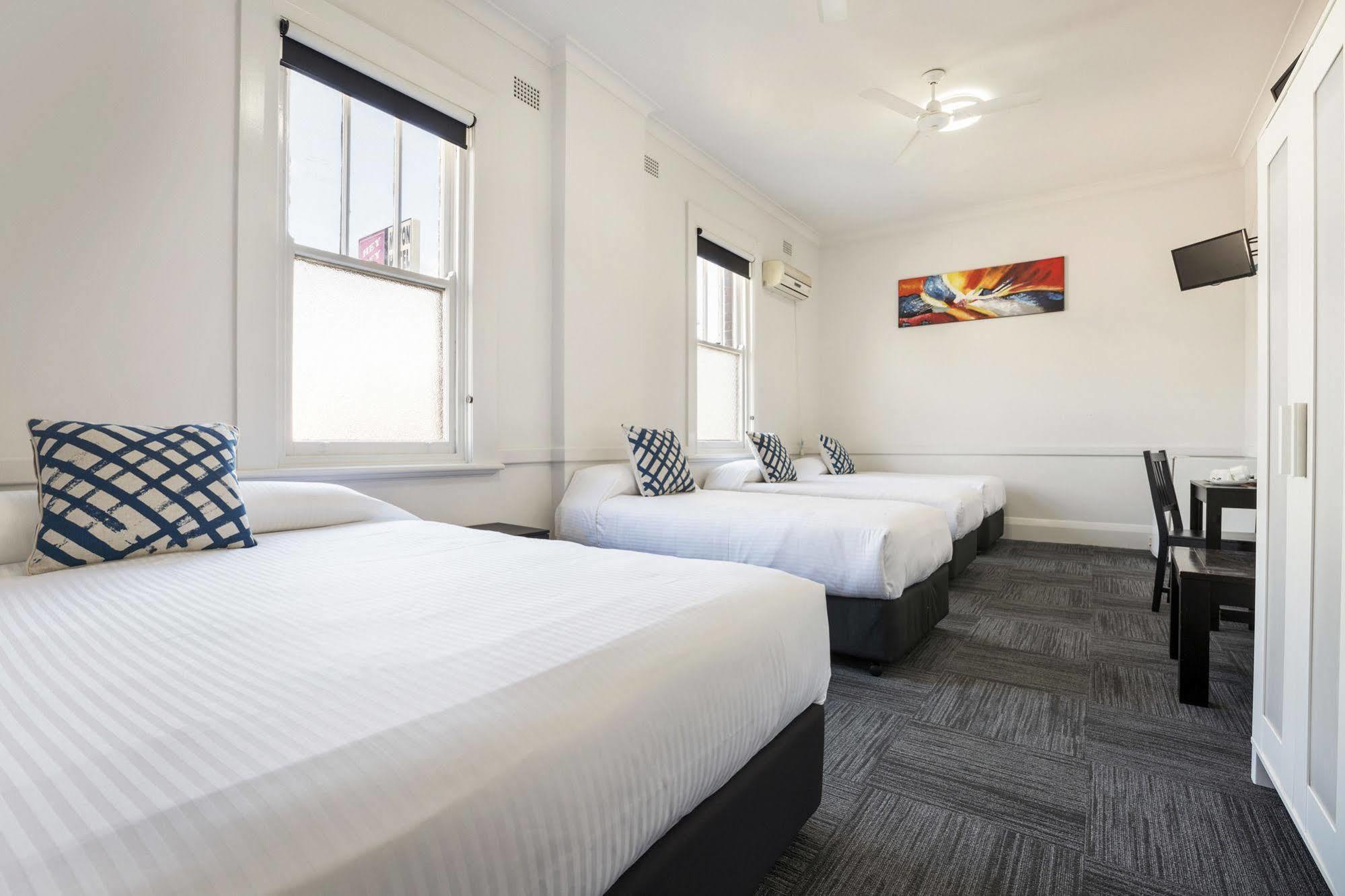 Melton Hotel Auburn ซิดนีย์ ภายนอก รูปภาพ